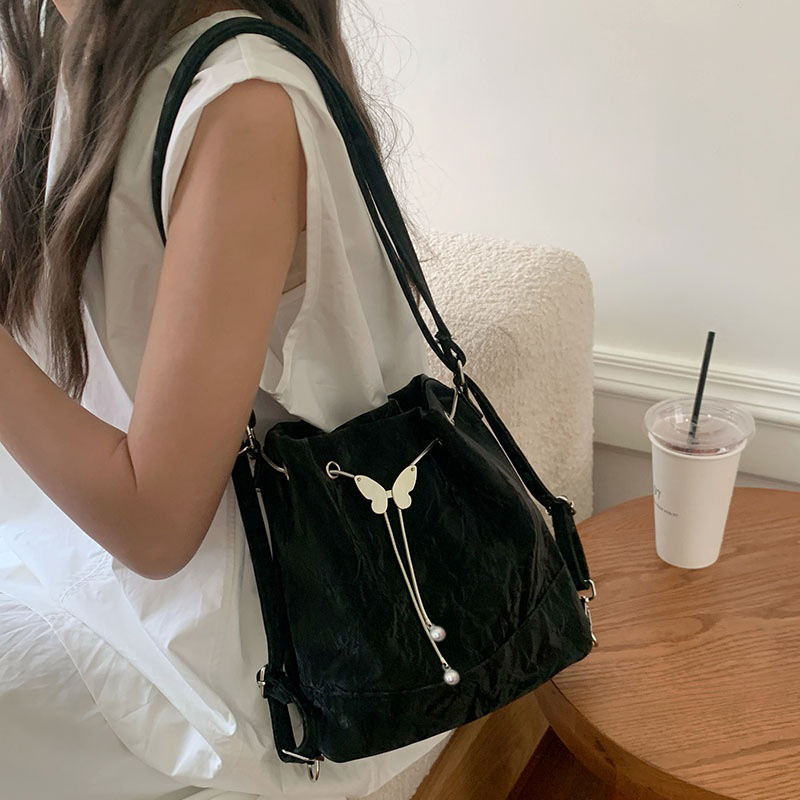 Women Mint Green Butterfly Dra - огляд і ціна Women Bags Green